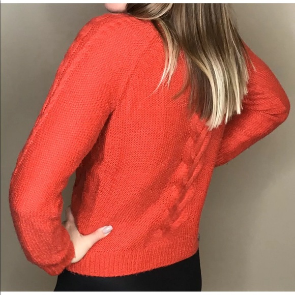Bright Red 🧶 Sweater - Picture 3 of 6